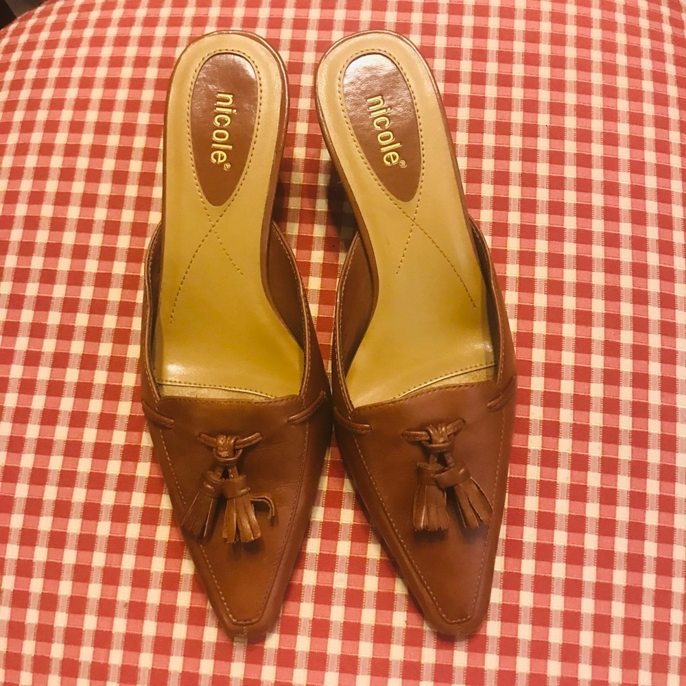 Nicole sling back tassel heel